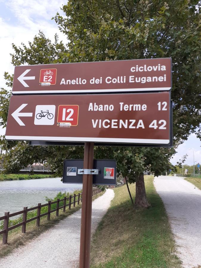 Villa Gaudio Ponte San Nicolo Bagian luar foto